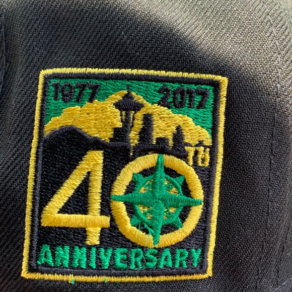 New Era 59 Fifty 40th Anniversary Mariners 7 1/8 NWT - Picture 7 of 9